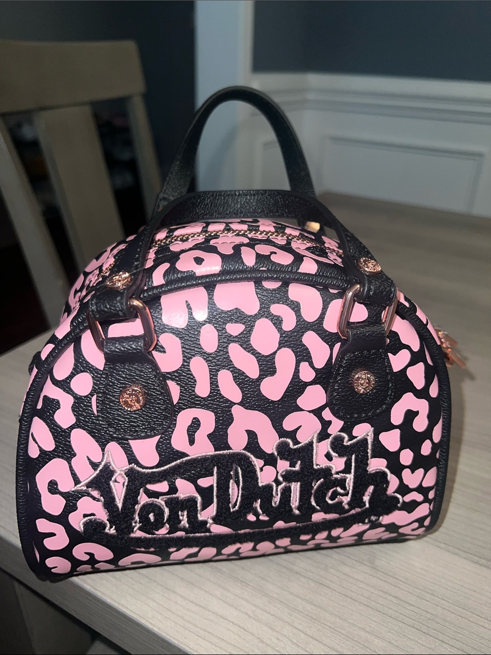 Small Von Dutch purse